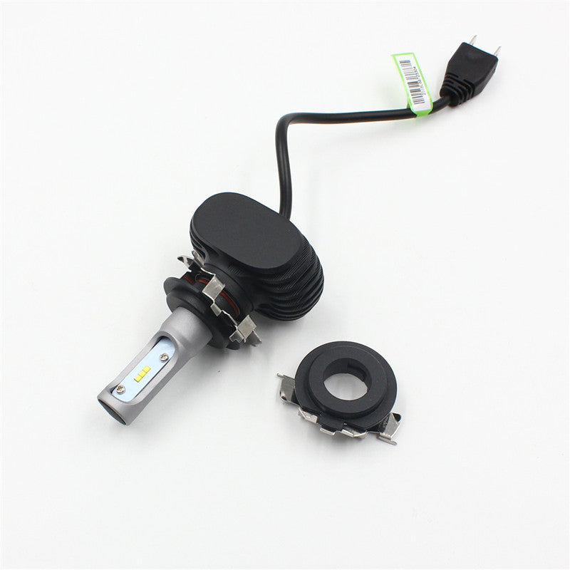 Coppia adattatori LED H7 — BMW X5, Audi A3/A4/A6, Mercedes E/ML, VW - foto 1