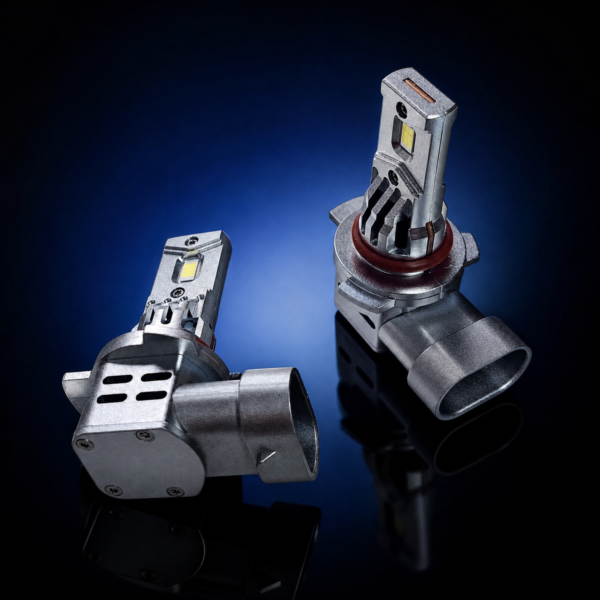 Lampade LED HIR2 STORM montate sul faro, luce bianca 6000K